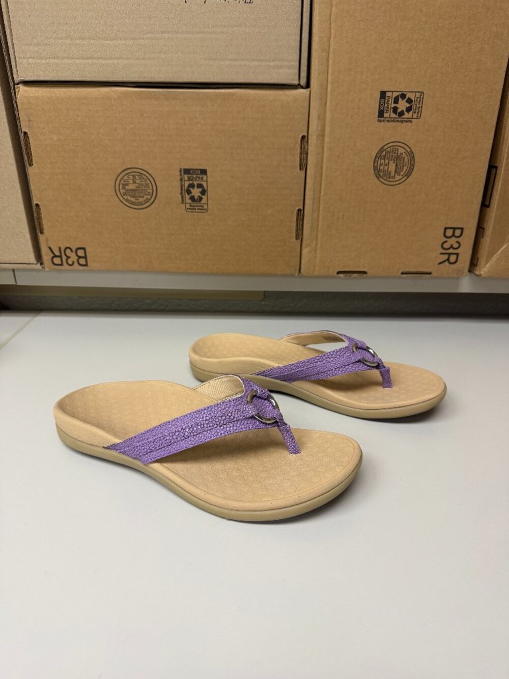 Vionic Aloe Sandals - purple/tan - size 11